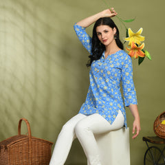 Floral Print 4 Button Straight Kurti
