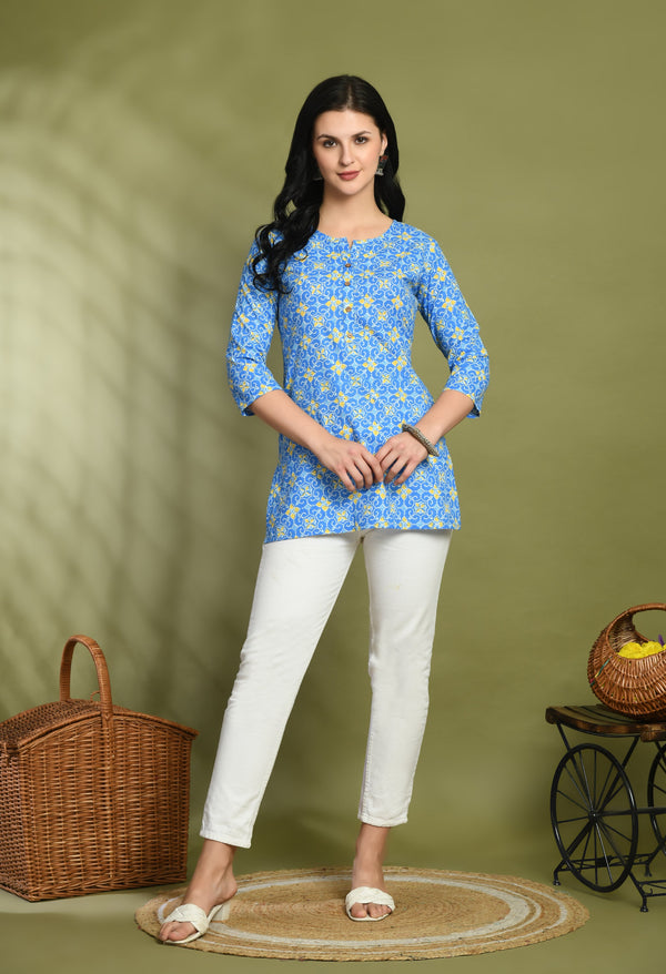 Floral Print 4 Button Straight Kurti