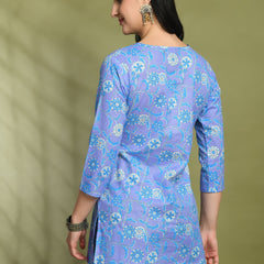 Floral Print 4 Button Straight Kurti
