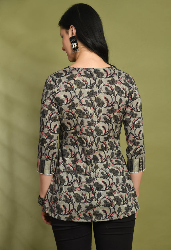 V-Neck Floral Print Peplum Short Kurti