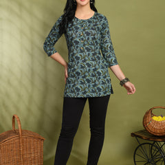 Floral Print 4 Button Straight Kurti