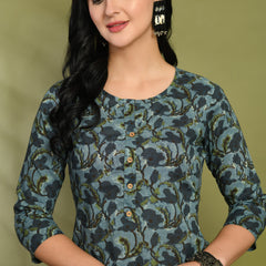Floral Print 4 Button Straight Kurti