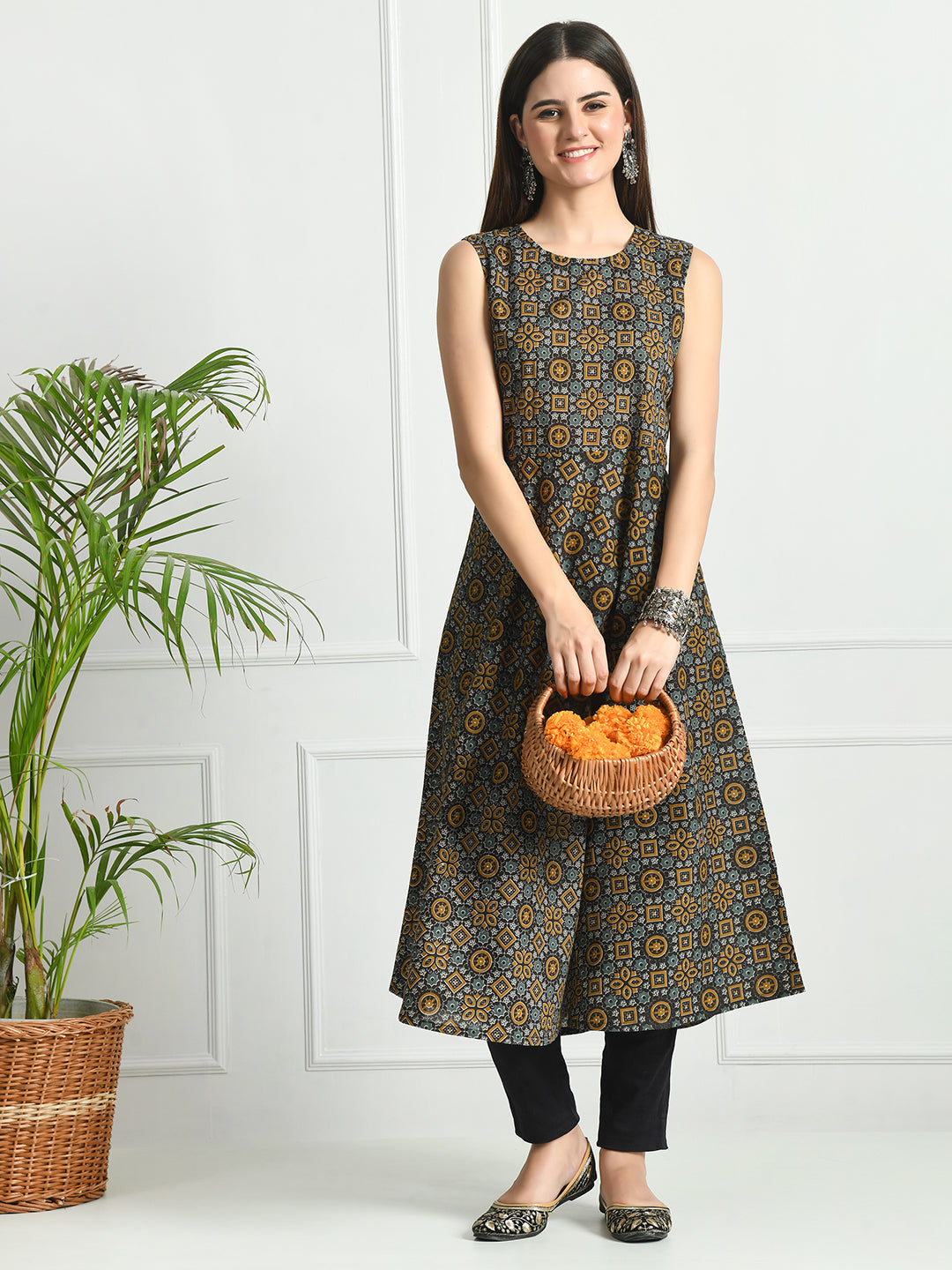 Round Neck Floral Print Sleeveless Long Kurti FRKT6490