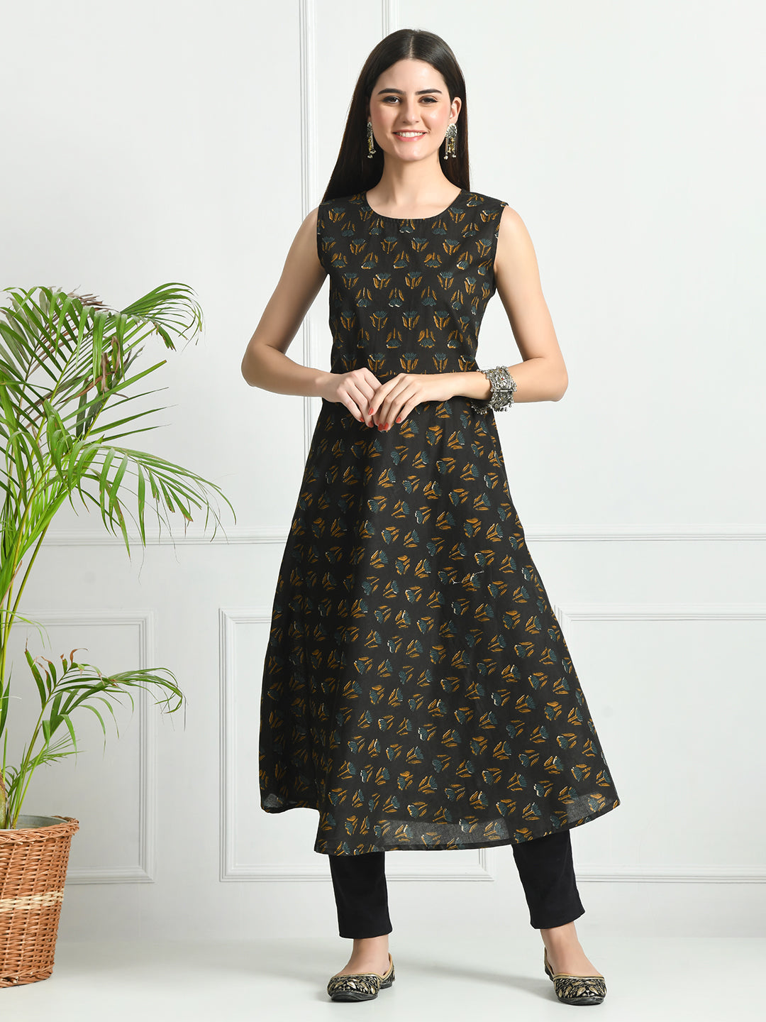 Round Neck Floral Print Sleeveless Long Kurti FRKT6489