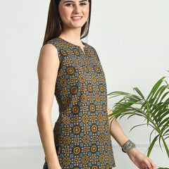 Cotton Printed V-Neck Sleeveless Short Kurti
