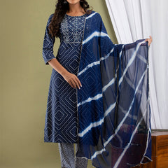 Women Kurta Pant Dupatta Set