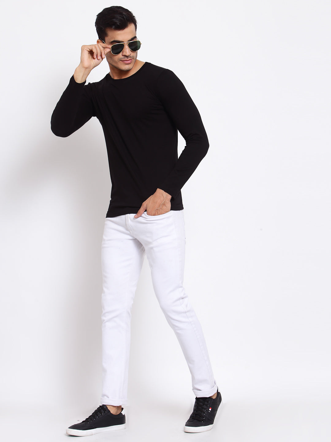 Plain Black Full Sleeves T-Shirt