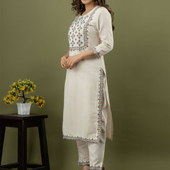 Women Kurta Pant Set