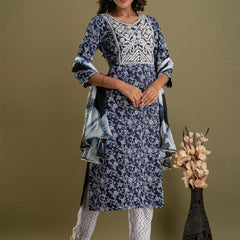 Women Kurta Pant Dupatta Set