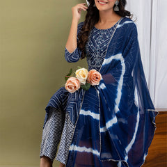 Women Kurta Pant Dupatta Set