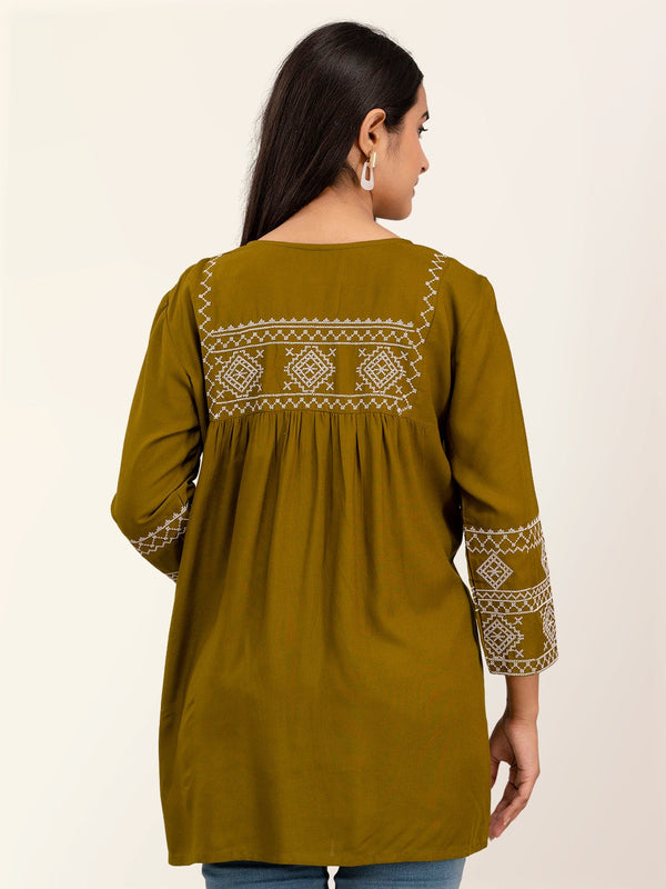 Feranoid Embroidery Top Rayon