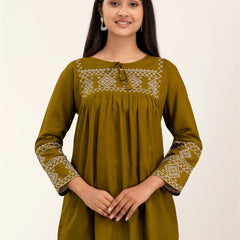 Feranoid Embroidery Top Rayon