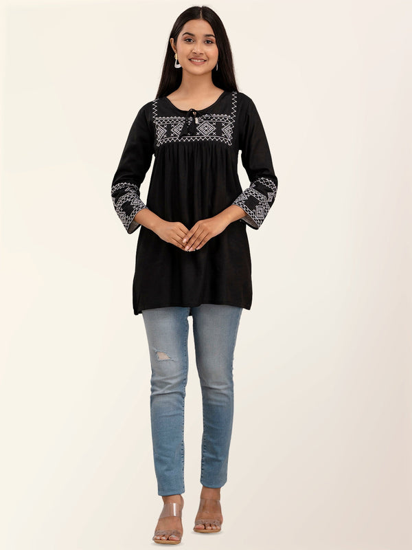 Feranoid Embroidery Top Rayon