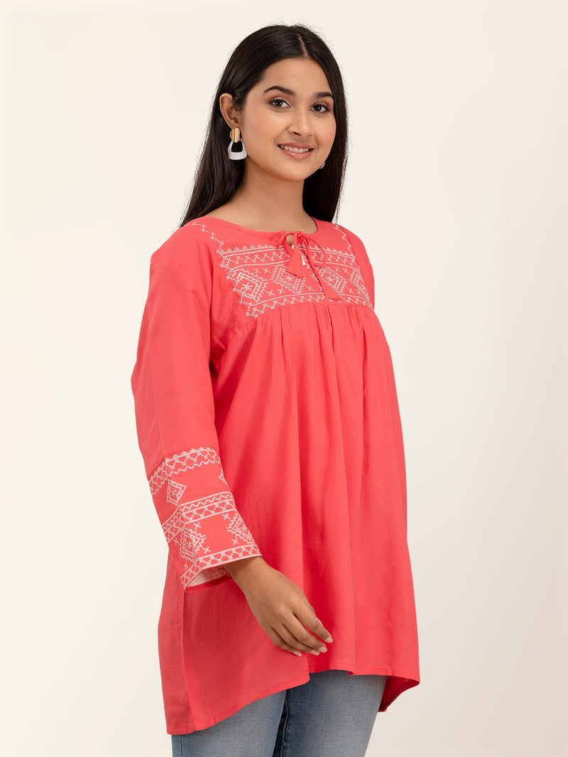 Feranoid Embroidery Top Rayon