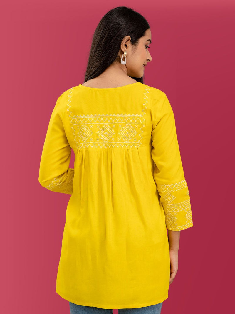 Feranoid Embroidery Top Rayon