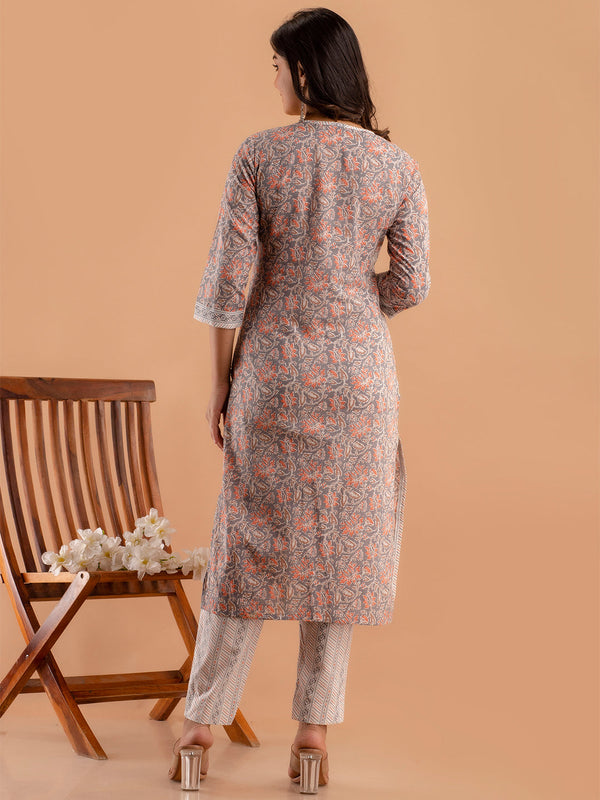 Women Kurta Pant Dupatta Set