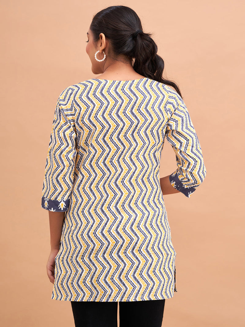 Women Cotton Printed Short Kurti