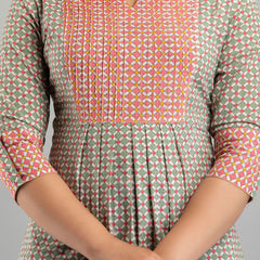 Women Green Cotton Printed A-Line Kurti