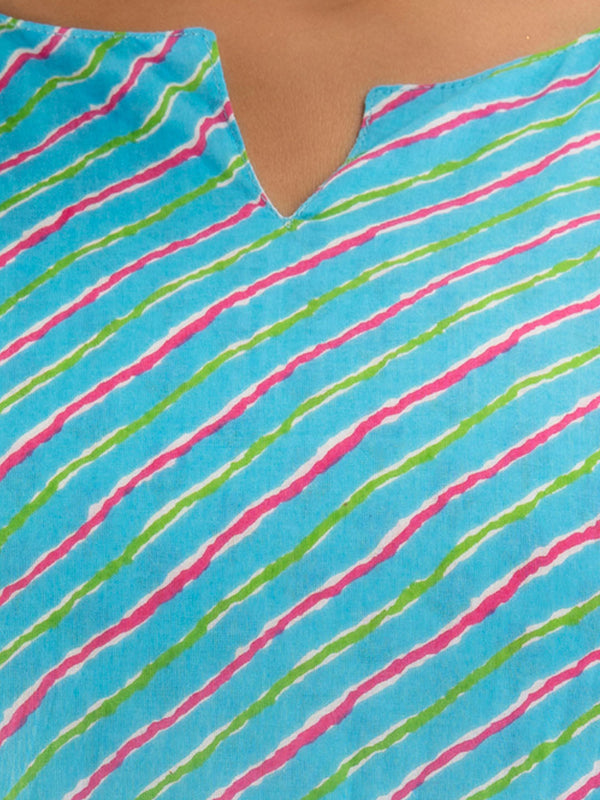 Women White & Pink Cotton Printed A-Line Kurti