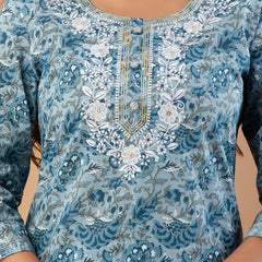 Women Kurta Pant Dupatta Set