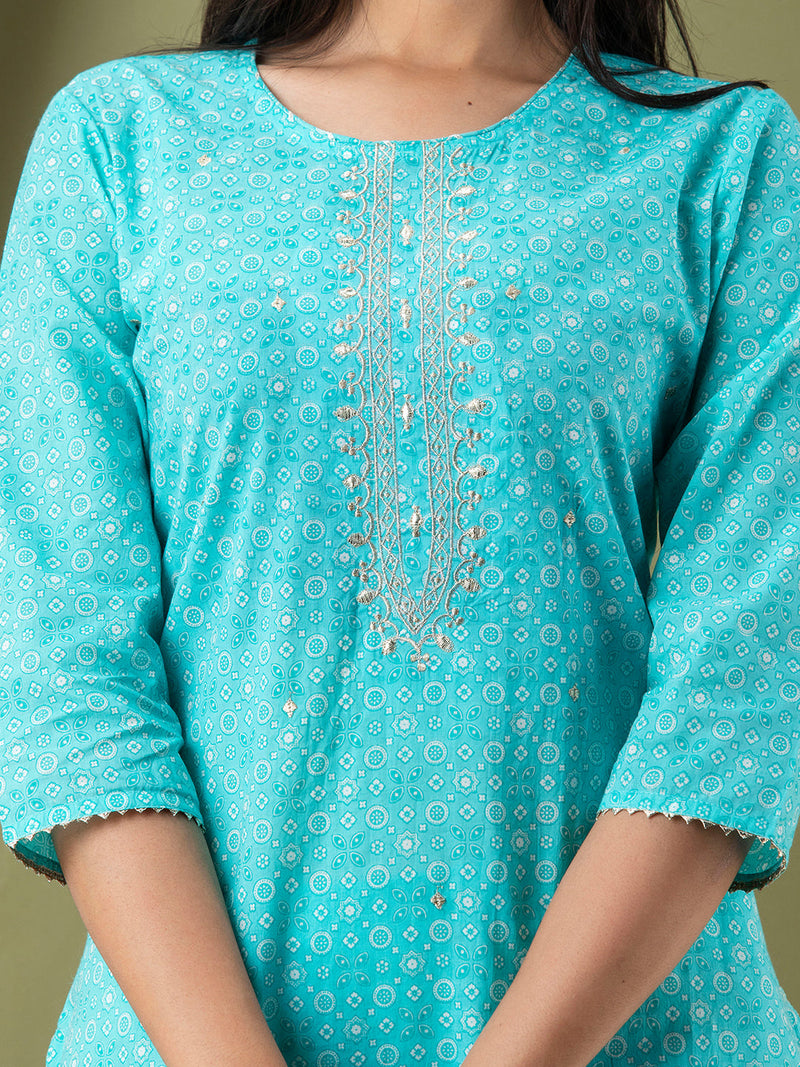 Women Kurta Pant Dupatta Set