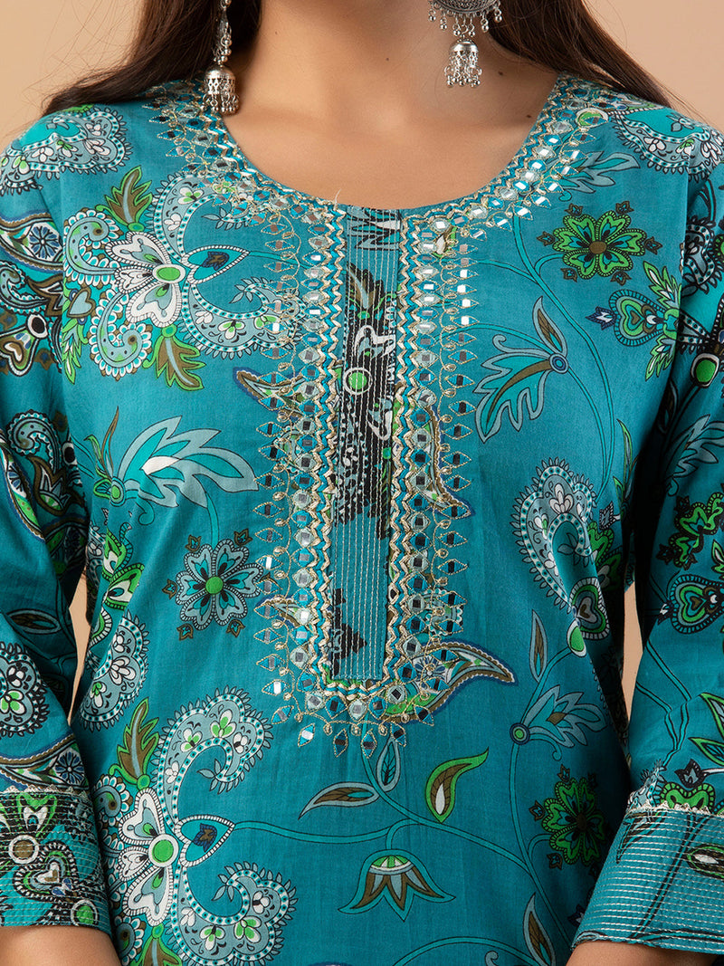 Women Kurta Pant Dupatta Set