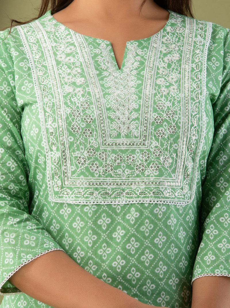 Women Kurta Pant Dupatta Set