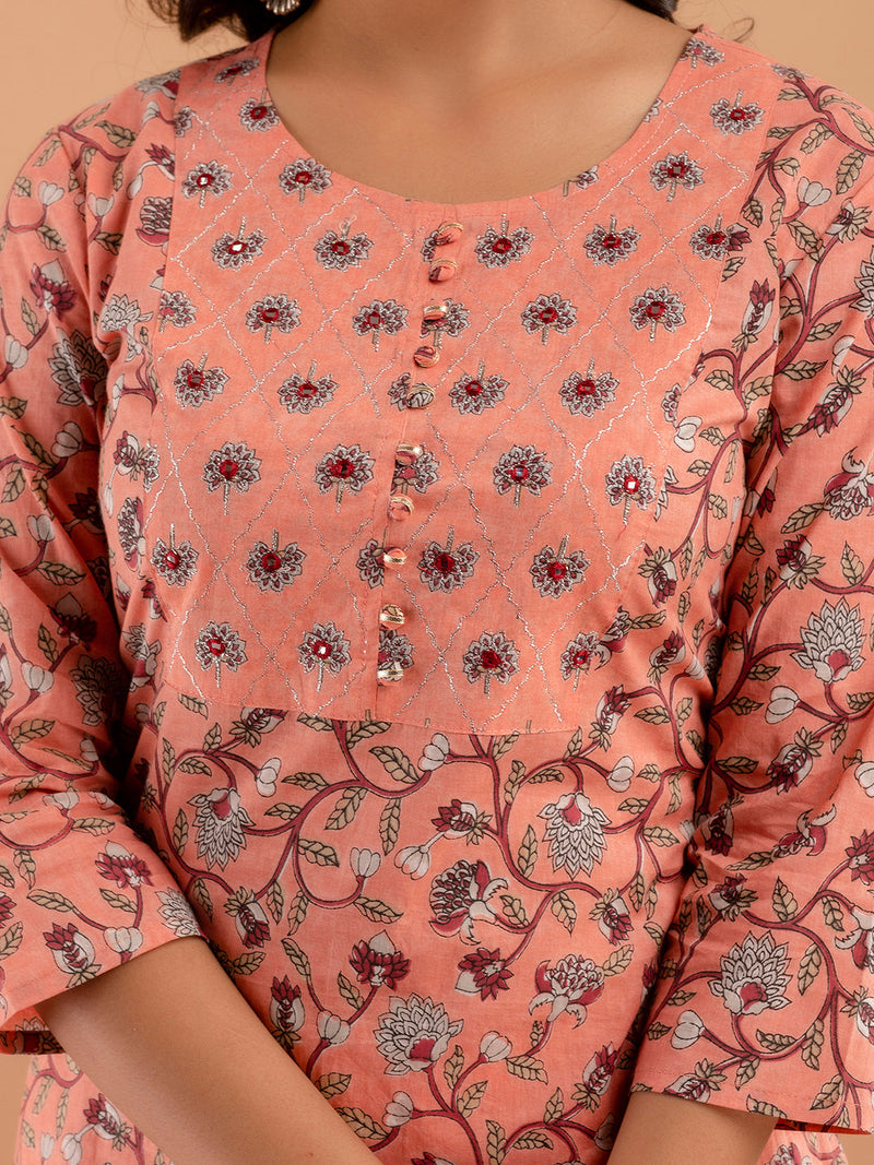 Women Kurta Pant Dupatta Set