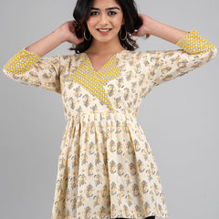 Women Collared Pattern Printed Flared Kurti