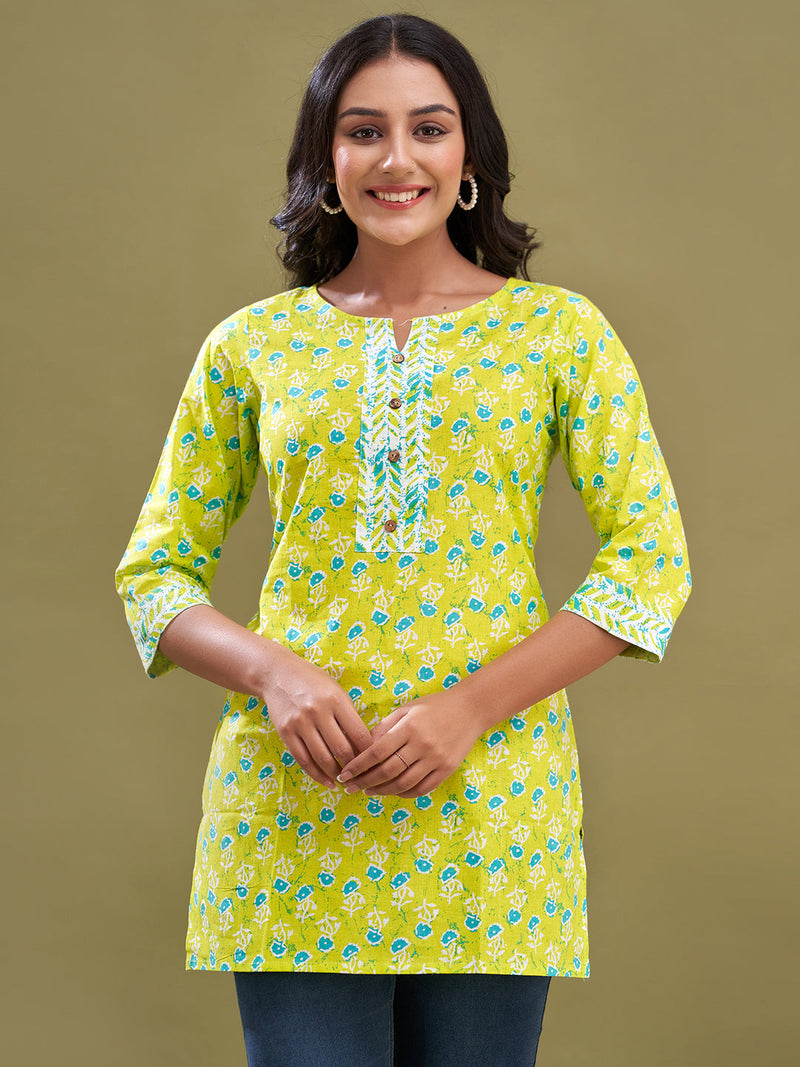 Women Cotton Printed Short Kurti