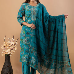 Women Kurta Pant Dupatta Set
