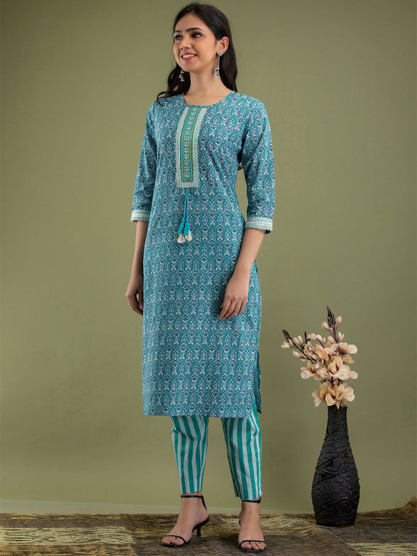 Women Kurta Pant Dupatta Set