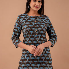 Women Black Cotton Printed Short Kurti
