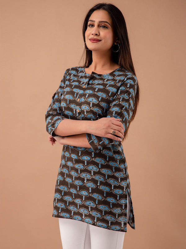 Women Black Cotton Printed Short Kurti