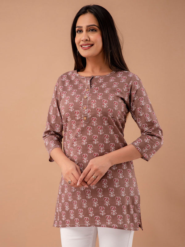 Women Brown Cotton Printed Short Kurti