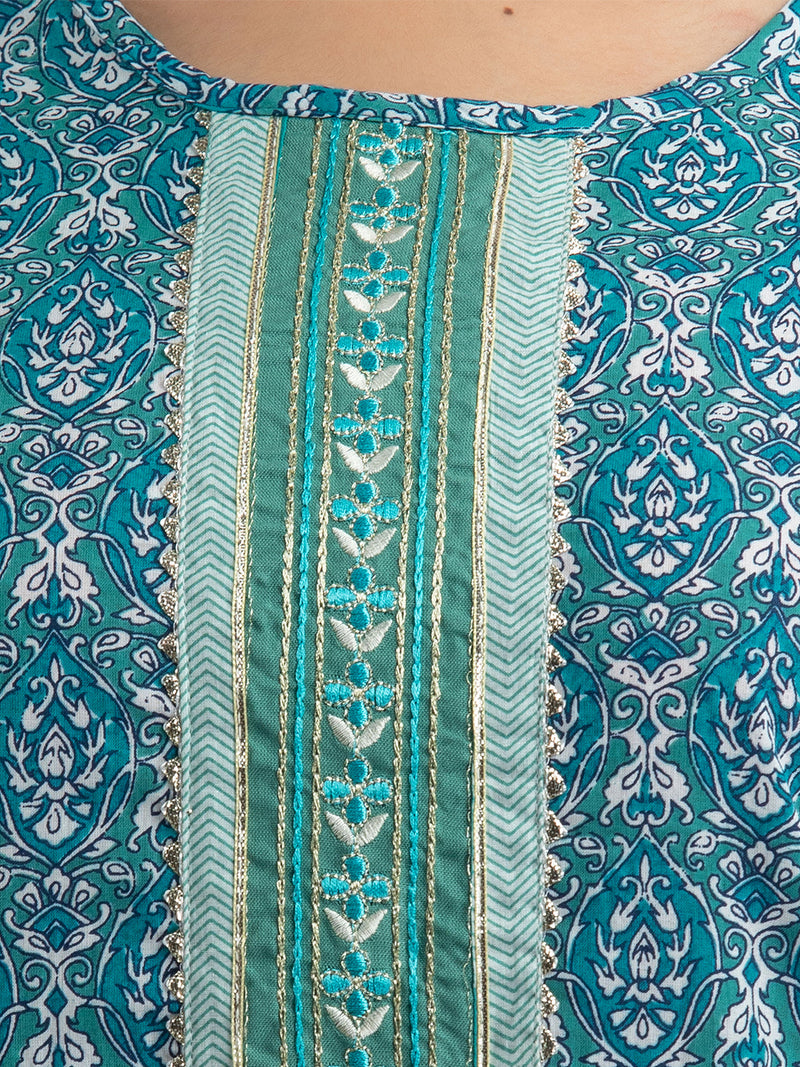 Women Kurta Pant Dupatta Set