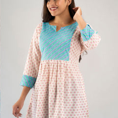 Women White & Pink Cotton Printed A-Line Kurti