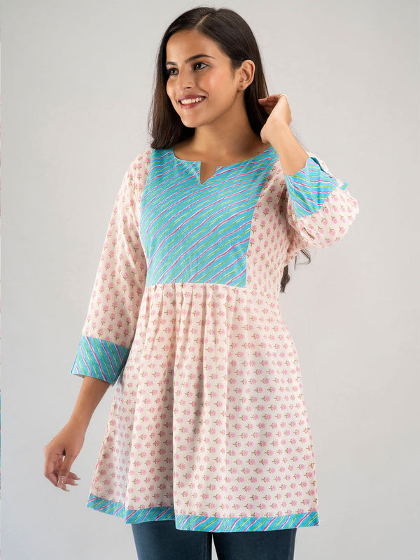 Women White & Pink Cotton Printed A-Line Kurti