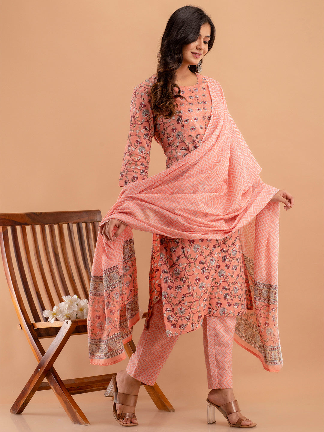 Women Kurta Pant Dupatta Set FRKT6740