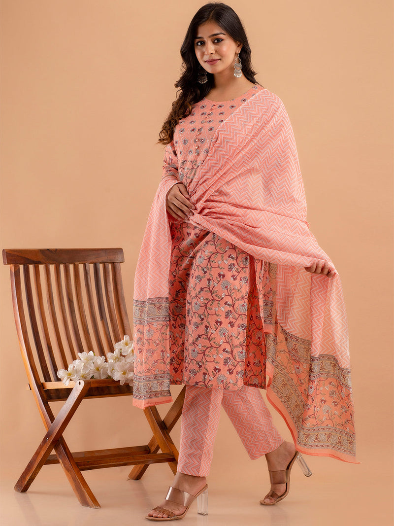 Women Kurta Pant Dupatta Set