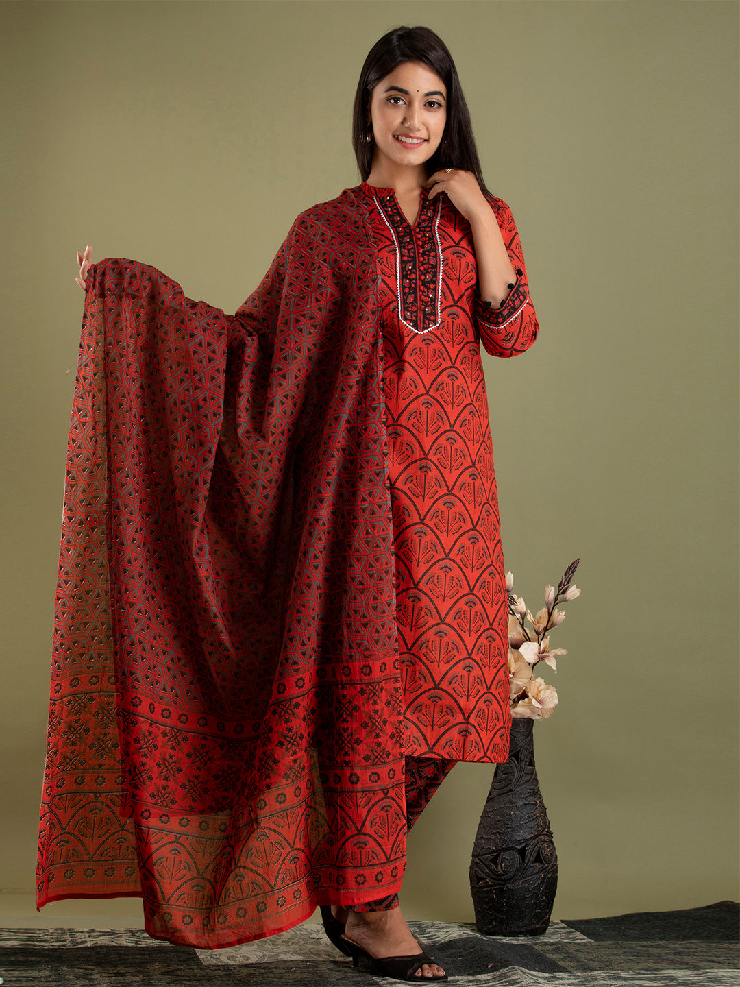 Women Kurta Pant Dupatta Set FRKT6727