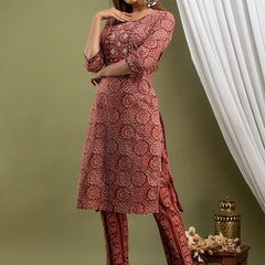 Women Kurta Pant Dupatta Set