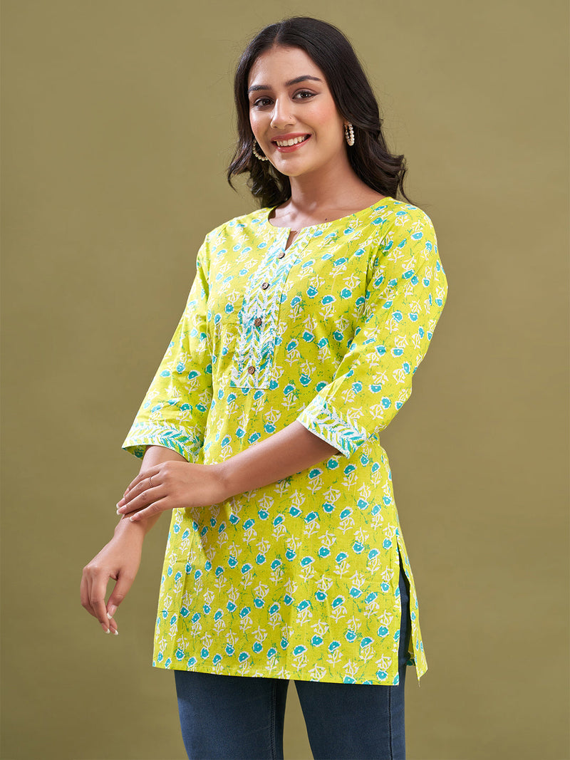 Women Cotton Printed Short Kurti