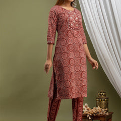 Women Kurta Pant Dupatta Set
