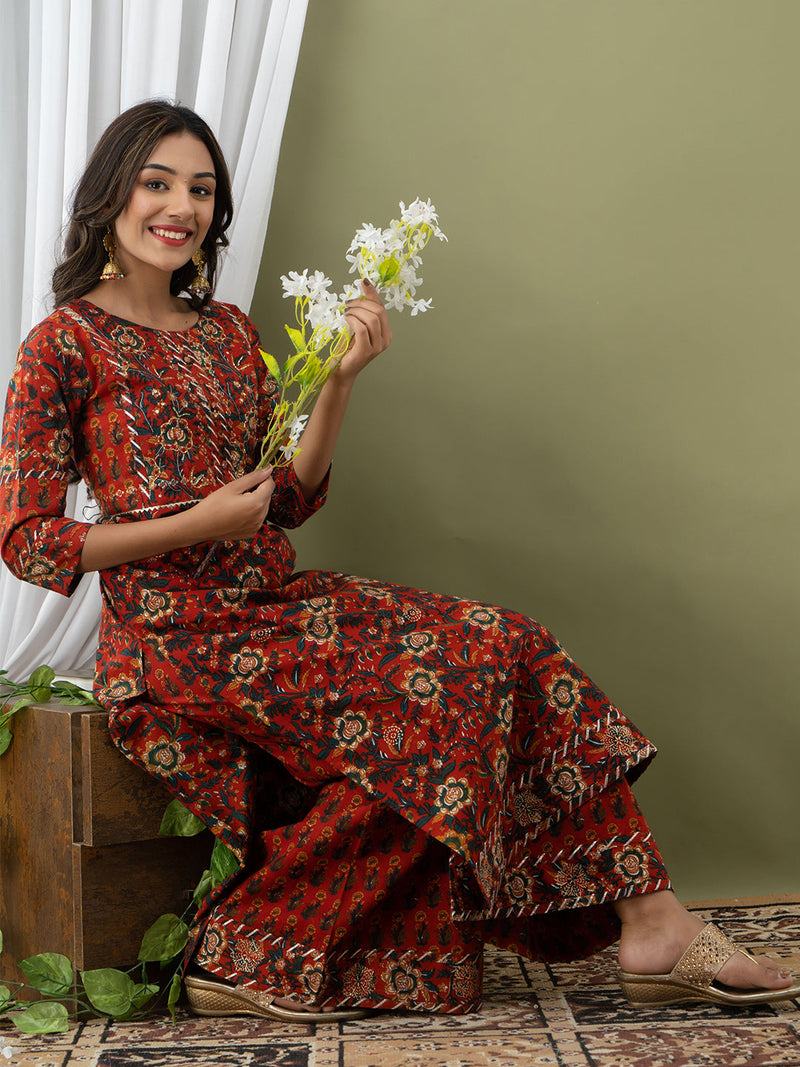 Women Kurta Pant Dupatta Set