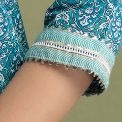 Women Kurta Pant Dupatta Set