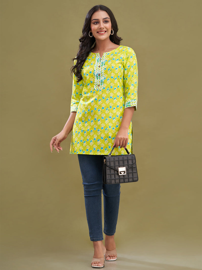 Women Cotton Printed Short Kurti