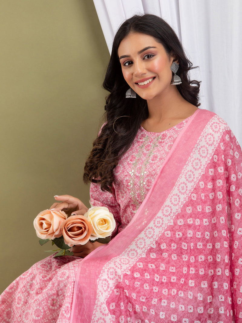 Women Kurta Pant Dupatta Set