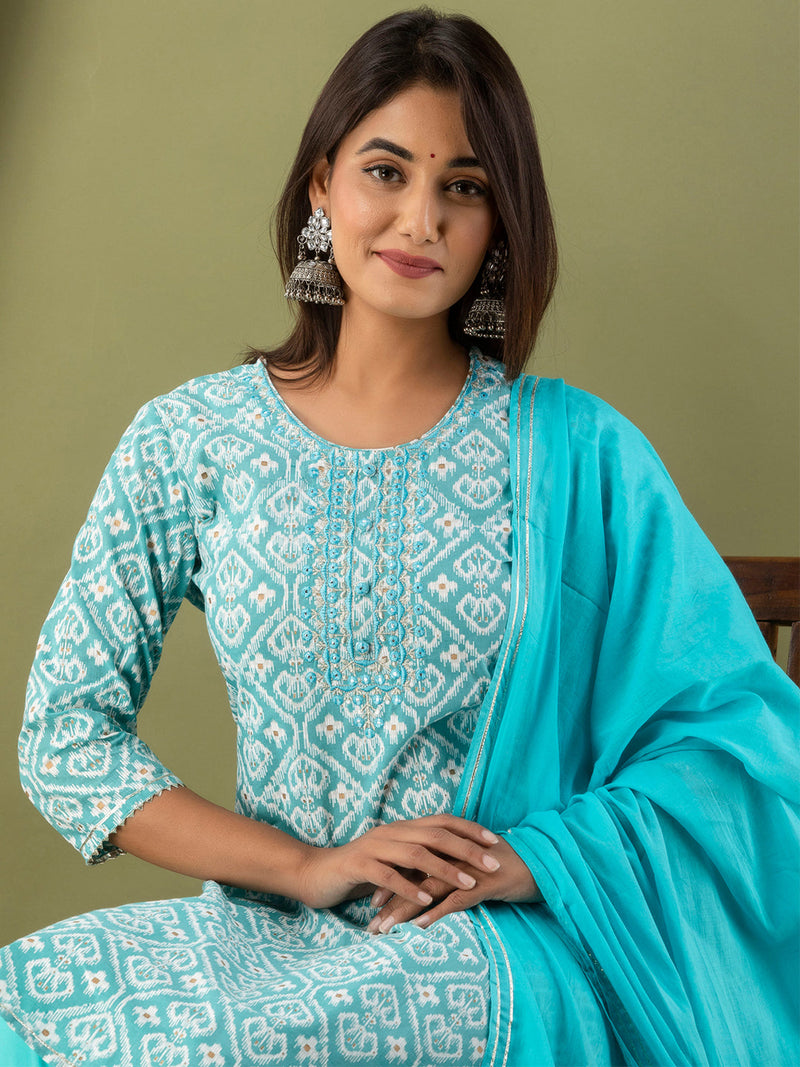 Women Kurta Pant Dupatta Set