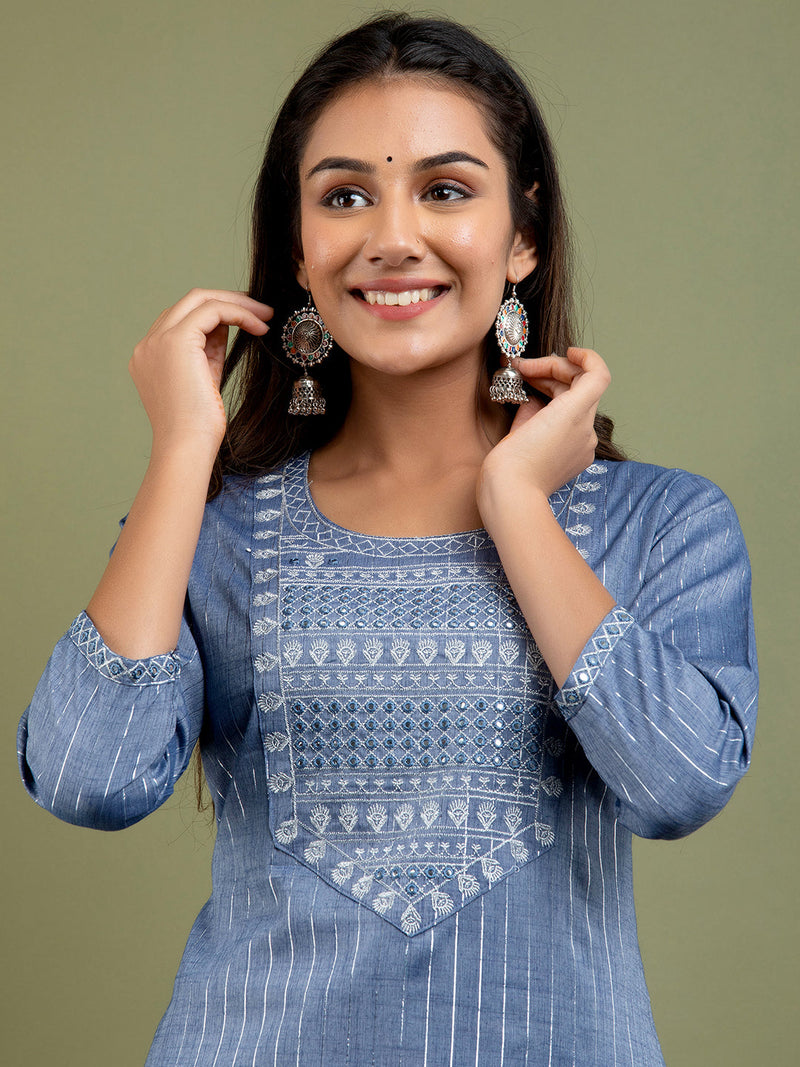 Women Kurta Pant Dupatta Set